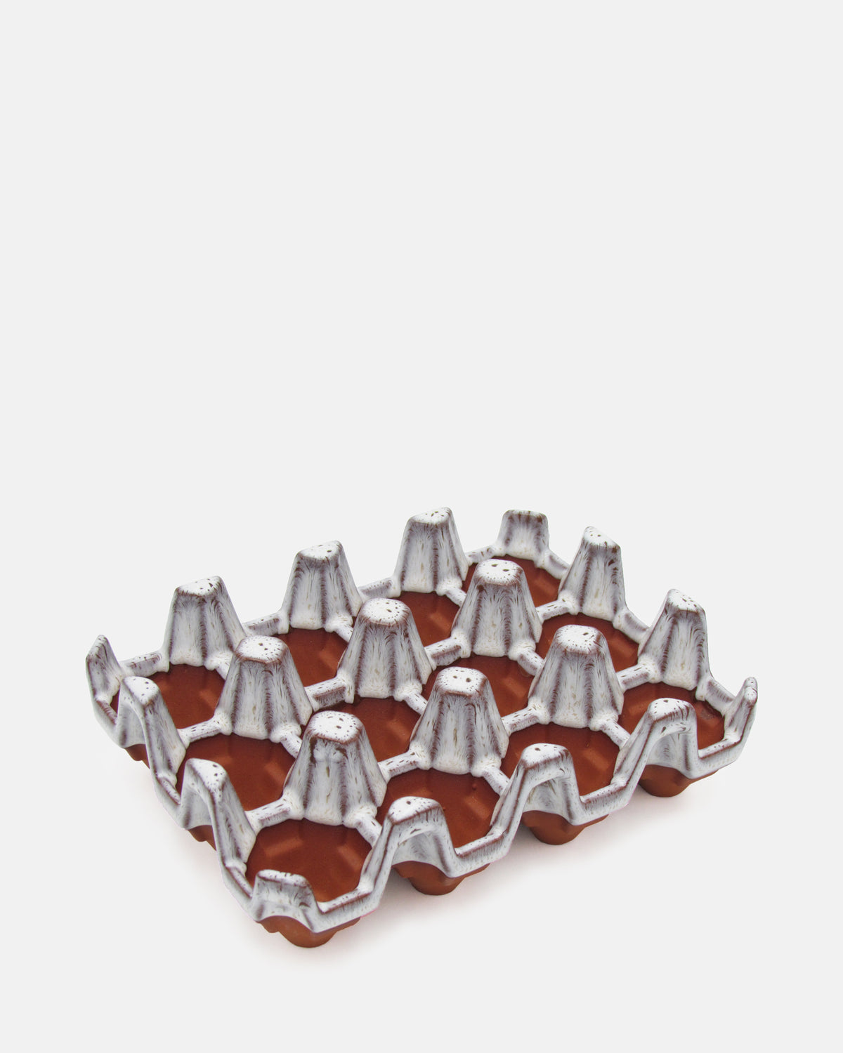 Terracotta 12 egg holder - Oyster Glaze