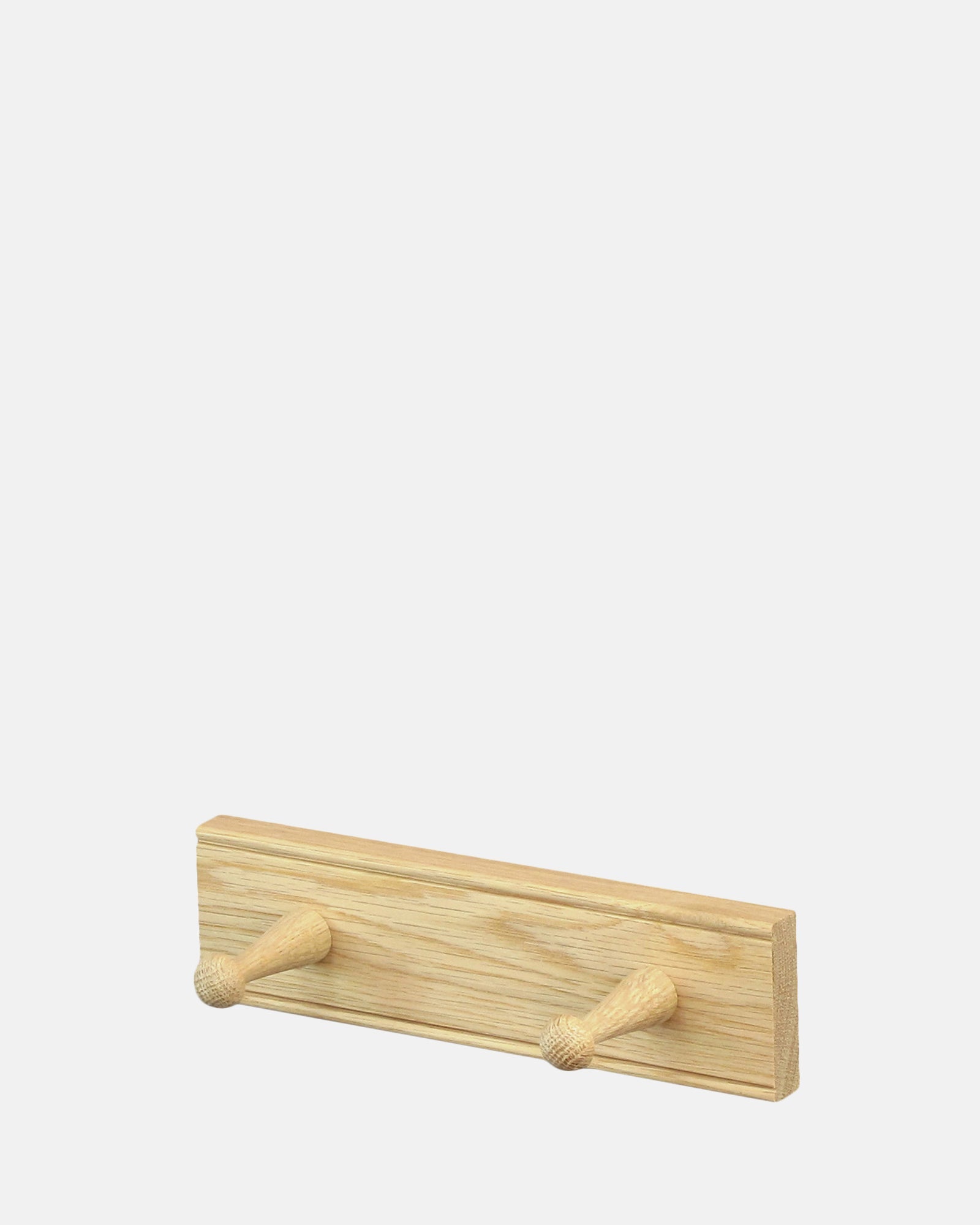 Oak Shaker Peg Rail - BRIT LOCKER