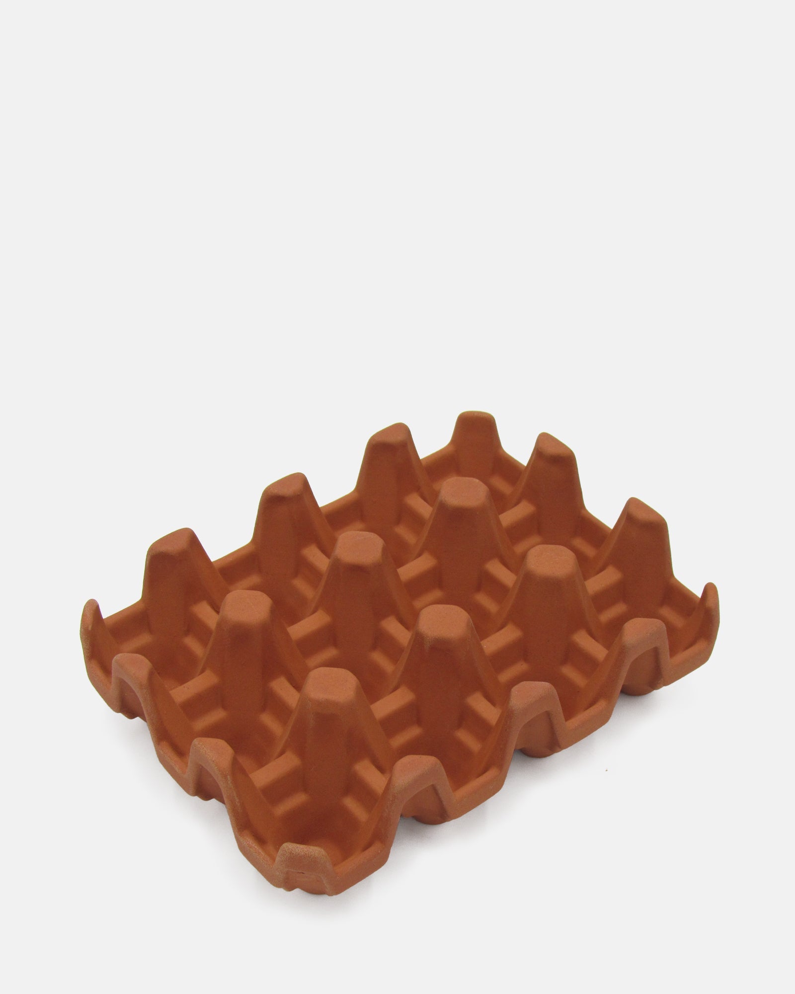 Terracotta 12 egg holder - Natural - BRIT LOCKER